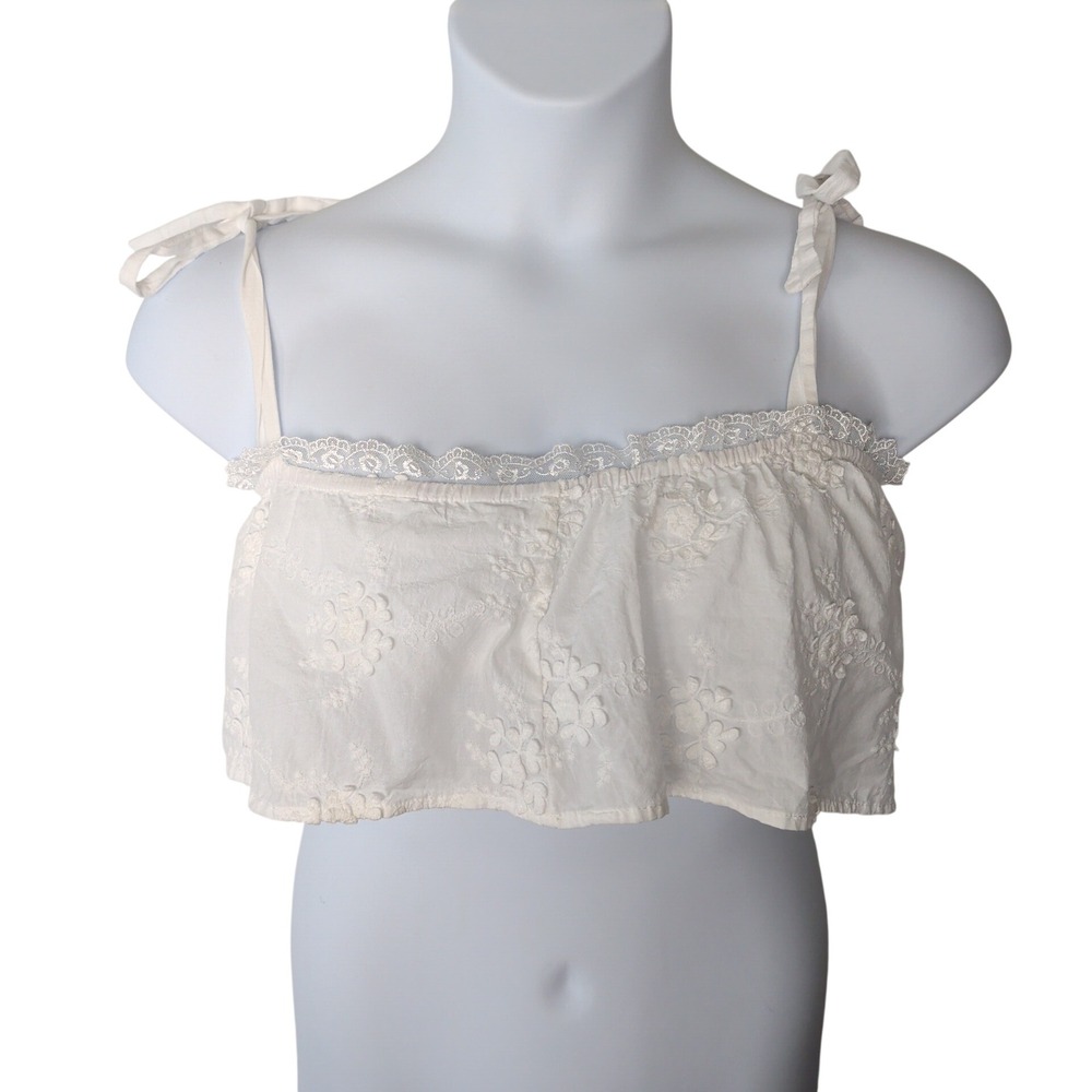 Altar'd State Cottagecore Lace Crop Top Size XXS White‎